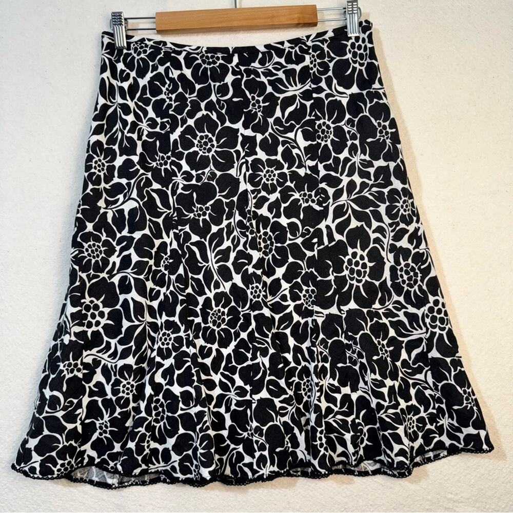 Ann Taylor Black Skirt White Florals Linen Cotton A-Line Skirt Size 8 Ruffle Hem